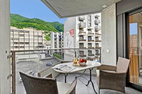 Family Apartment, Multiple Bedrooms, 2 Bathrooms (Locarno Centro Apartment) | Outdoor dining