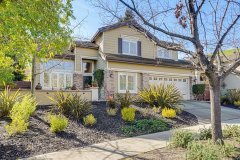 Fairfield Vacation Rental | 4BR | 3BA | 3,100 Sq Ft