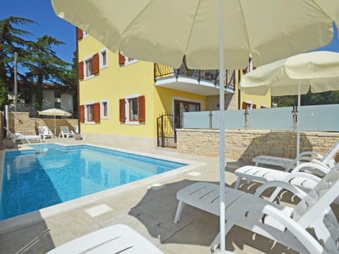 Elijah 5 Entire apartment with pool Apartment in Istria County