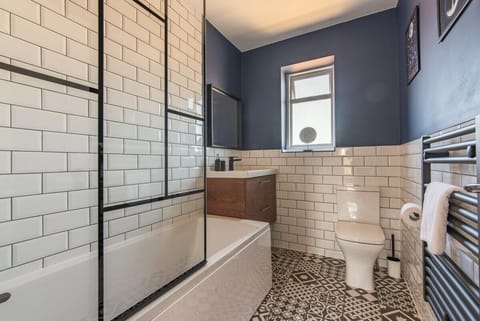 Spacious Southampton House: Sanctuary in the City House in Southampton