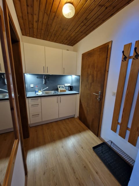 Apartment, Balcony (No.24) | Free WiFi, bed sheets