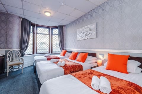 Sonora Park Holiday Hotel Sleep 37 House in Blackpool