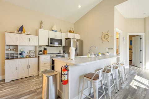 Property Interior | Single-Story Home