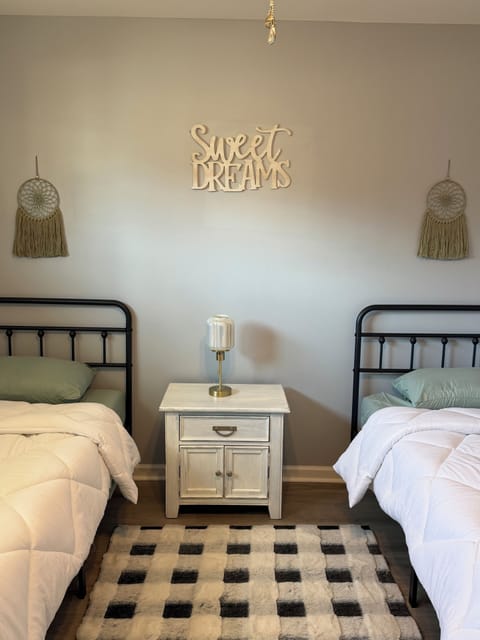 Cozy & Close to downtown Chattanooga House in Chattanooga