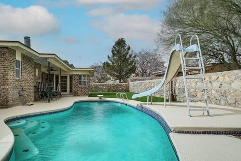 El Paso Vacation Rental | 3BR | 2BA | 1,865 Sq Ft