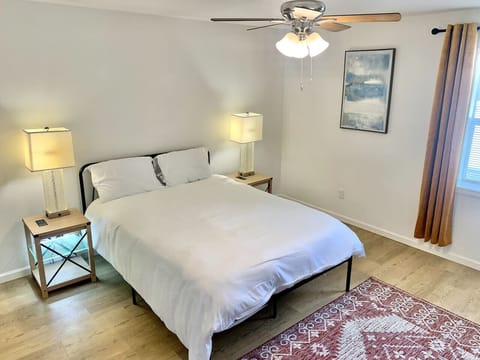 2 Bedroom Central Comfort MSU Apartment in Starkville