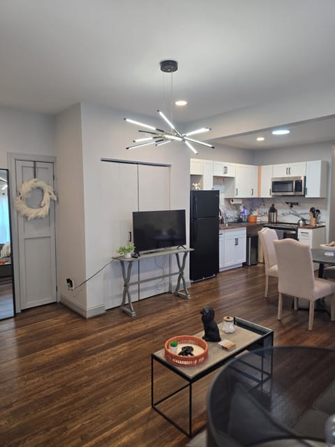 Blue Hills - 2-bedroom apartment 8 minutes from University of Alabama-Birmingham Apartment in Birmingham