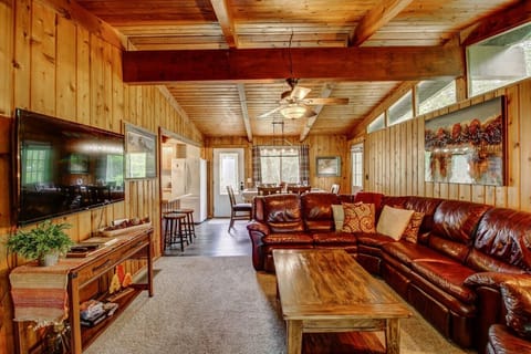 Beautifully remodeled 1950`s bungalow