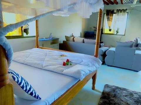 Superior Single Room, Garden View | Free WiFi, bed sheets