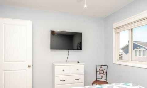 Top Floor Back Double Bedroom II