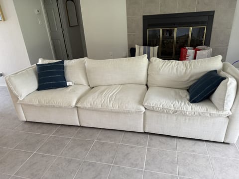 Home in Horseshoe Bay with lots of room to park House in Lake Lyndon B Johnson