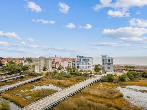 Boardwalk to Beach from Bradley Circle