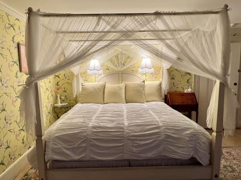 Individually decorated, individually furnished, free WiFi, bed sheets