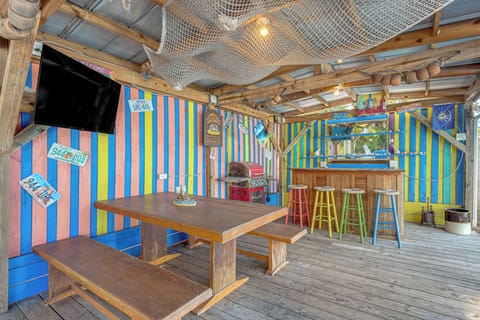 St. Petersburg Vacation Rental | 2BR | 1BA | 1,082 Sq Ft