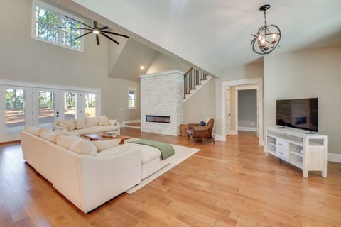 Southern Pines Vacation Rental | 4BR | 3.5BA | 4,010 Sq Ft