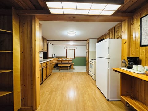 Full kitchen with coffee station