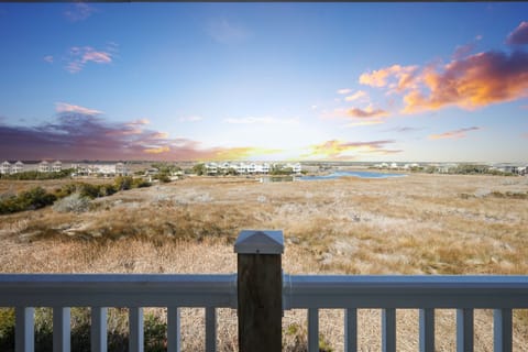 This is Sunrise Vista Suite
