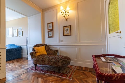 Casa Orta apartment with lake view Apartment in Orta San Giulio