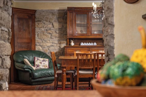 Farmhouse in the woods with a dip in the pool House in Umbria