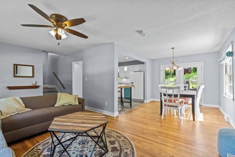 Spacious main living area perfect for relaxing and gathering after a day exploring Kansas City.