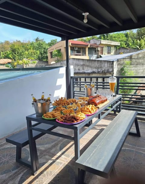 Bungalow, 2 Bedrooms, Accessible, Smoking | Outdoor dining