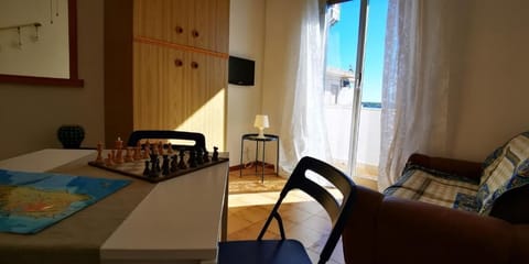 Apartment, Balcony, Sea View | Interior