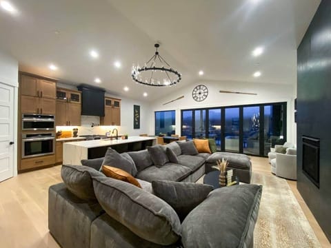 Luxe Port Lookout with waterfront with dock, theater, game room, and huge deck House in Hood Canal