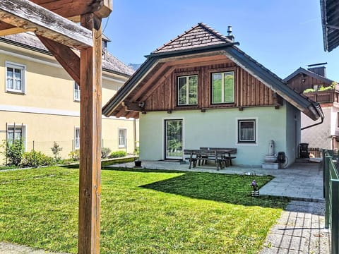 Roof, House, Home, Cottage, Door, Lawn, Yard, Garden, Estate, Siding