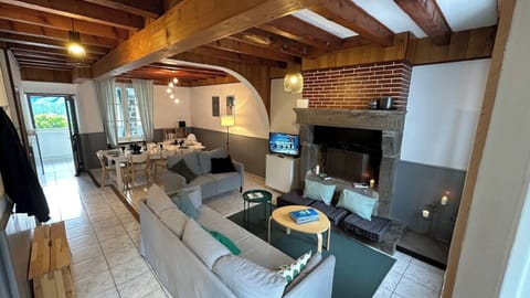 House | Living room