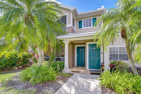 Welcome to the Lakewood retreat - this mid term rental is here to serve you on your extended stay to the area!