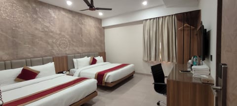 Family Quadruple Room | In-room safe, WiFi (free)