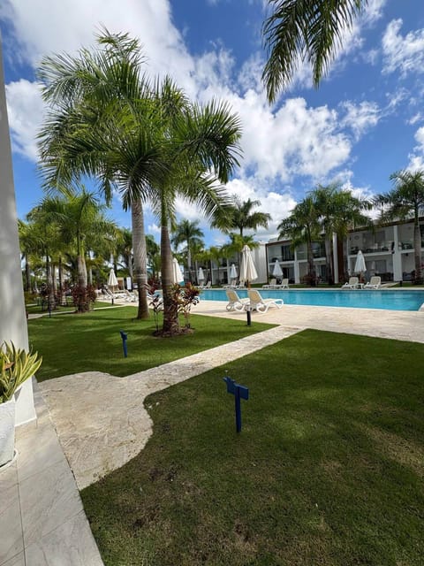 Apartment, 1 Bedroom, Accessible | Pool | Outdoor pool