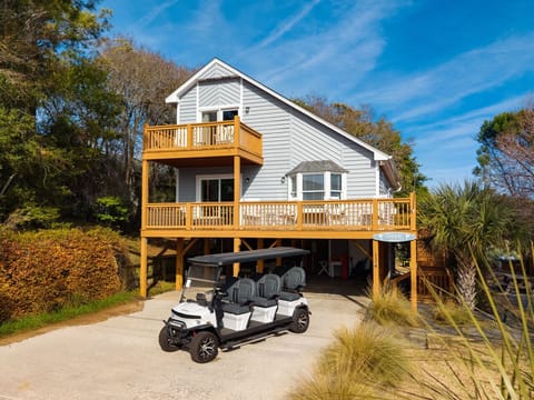 Ripple, vacation is easy here.