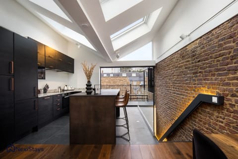House | 4 bedrooms, Internet