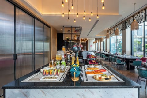 Daily buffet breakfast for a fee