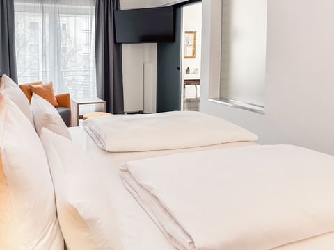 Comfort Double Room | Desk, laptop workspace, free WiFi