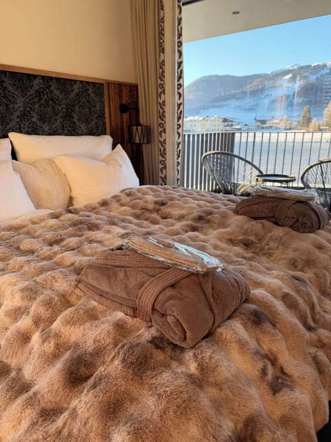 Penthouse Suite private & exklusive, where design meets mountain view Apartment in Salzburgerland