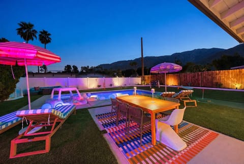 From grill nights to candlelight dinners. Casual bites or fancy plates—this space does it all, beautifully.
