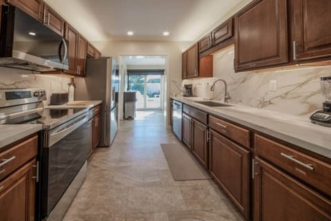 Gorgeous fully stocked Kitchen with Stainless Appliances