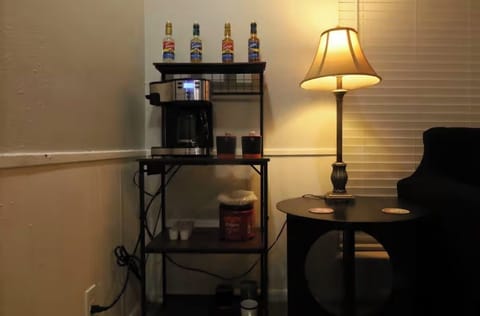 Cozy Stay 5 Min to Fort Hood  Clean & Calm Apartment in Killeen