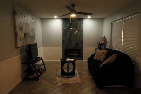 Cozy Stay 5 Min to Fort Hood  Clean & Calm Apartment in Killeen