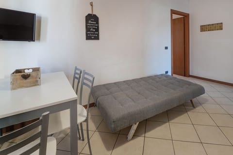 Casa Laura, Torri del Benaco Apartment in Torri del Benaco