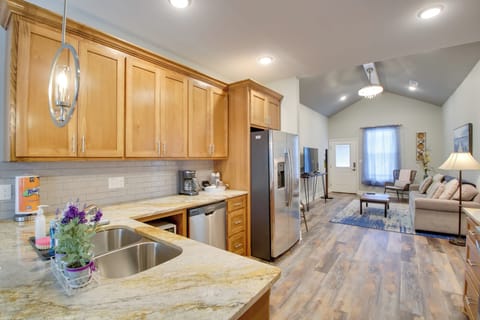 Kitchen | Coffee Maker