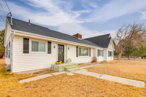 Ferron Vacation Rental | 3BR | 1.5BA | 1,316 Sq Ft