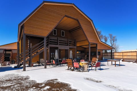 Mount Vernon Vacation Rental | 9BR | 3BA | 8,000 Sq Ft