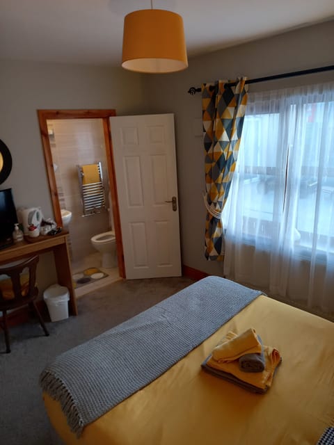 Classic Double Room | Free WiFi