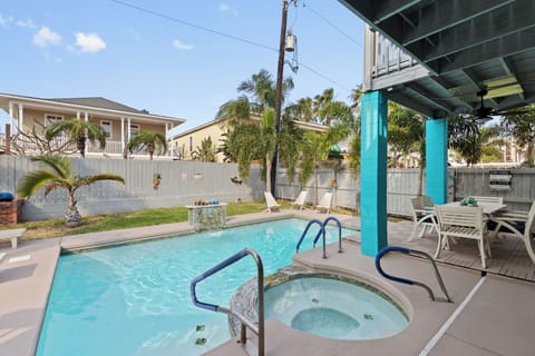 Private Pool 