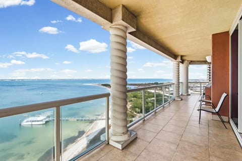 Welcome to Portofino Island Resort 4-1101!