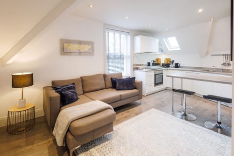 Franklin Rise, Harrogate - Host & Stay