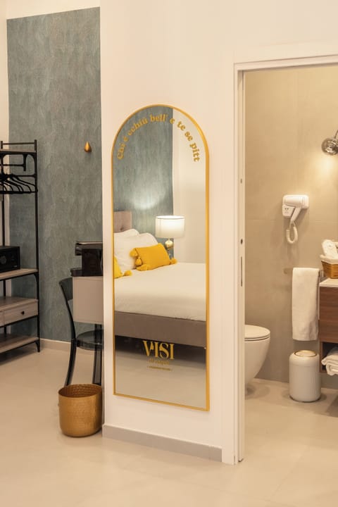 Deluxe Quadruple Room | In-room safe, blackout drapes, soundproofing, free WiFi